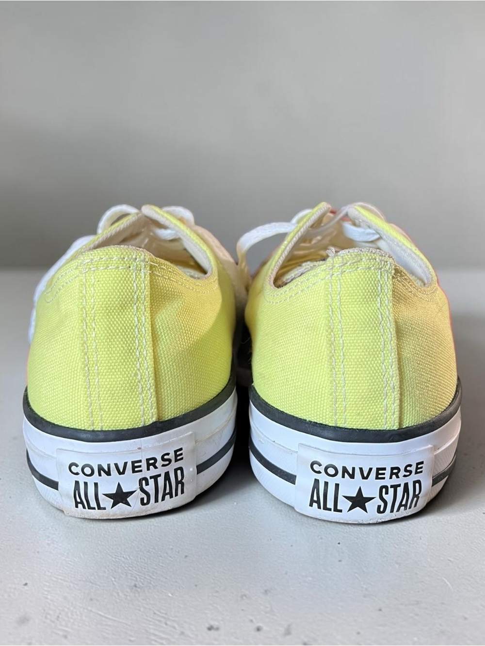 ON HOLD - Converse Chuck Taylor All Star Low Light Yellow Women’s 8 Men’s 6 - Picture 8 of 12